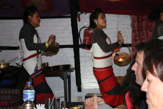 nepalidance1.jpg