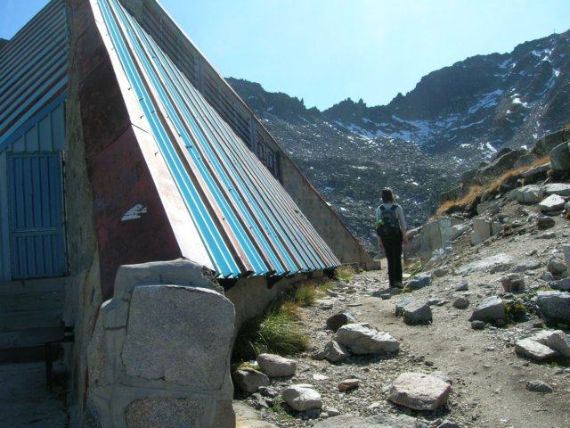 ledenoezerorefuge.jpg