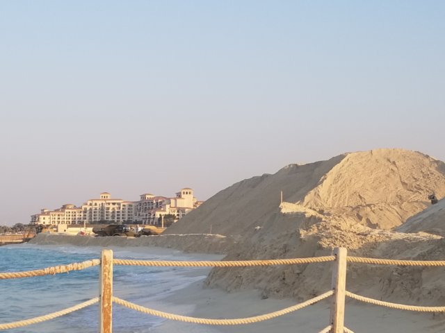 _165826.jpg